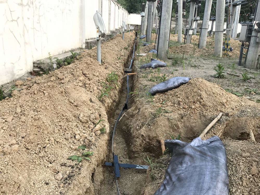工程项目主要内容 对变电站主接地网进行全站开挖大修,,共安装水平